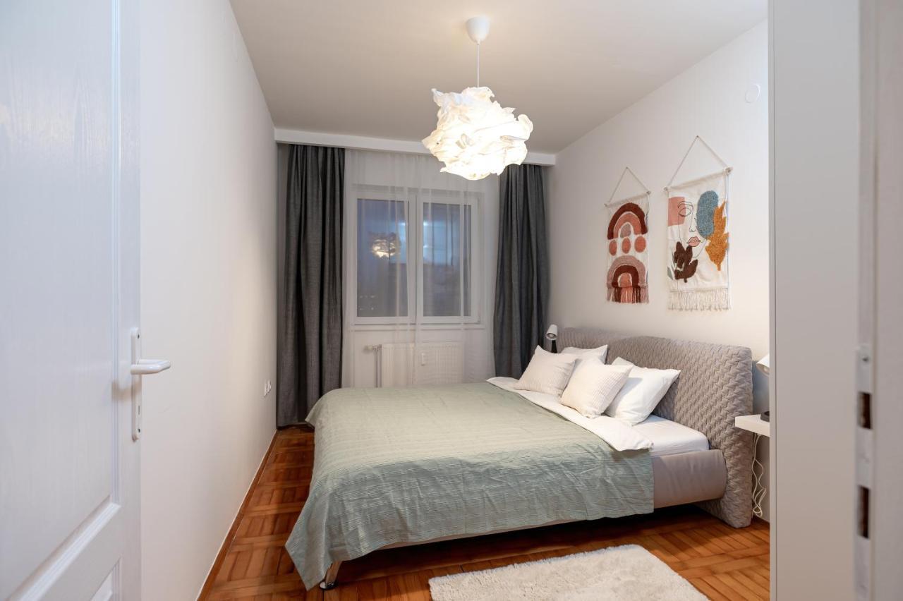 Aquarelle Apartment Szabadka Kültér fotó